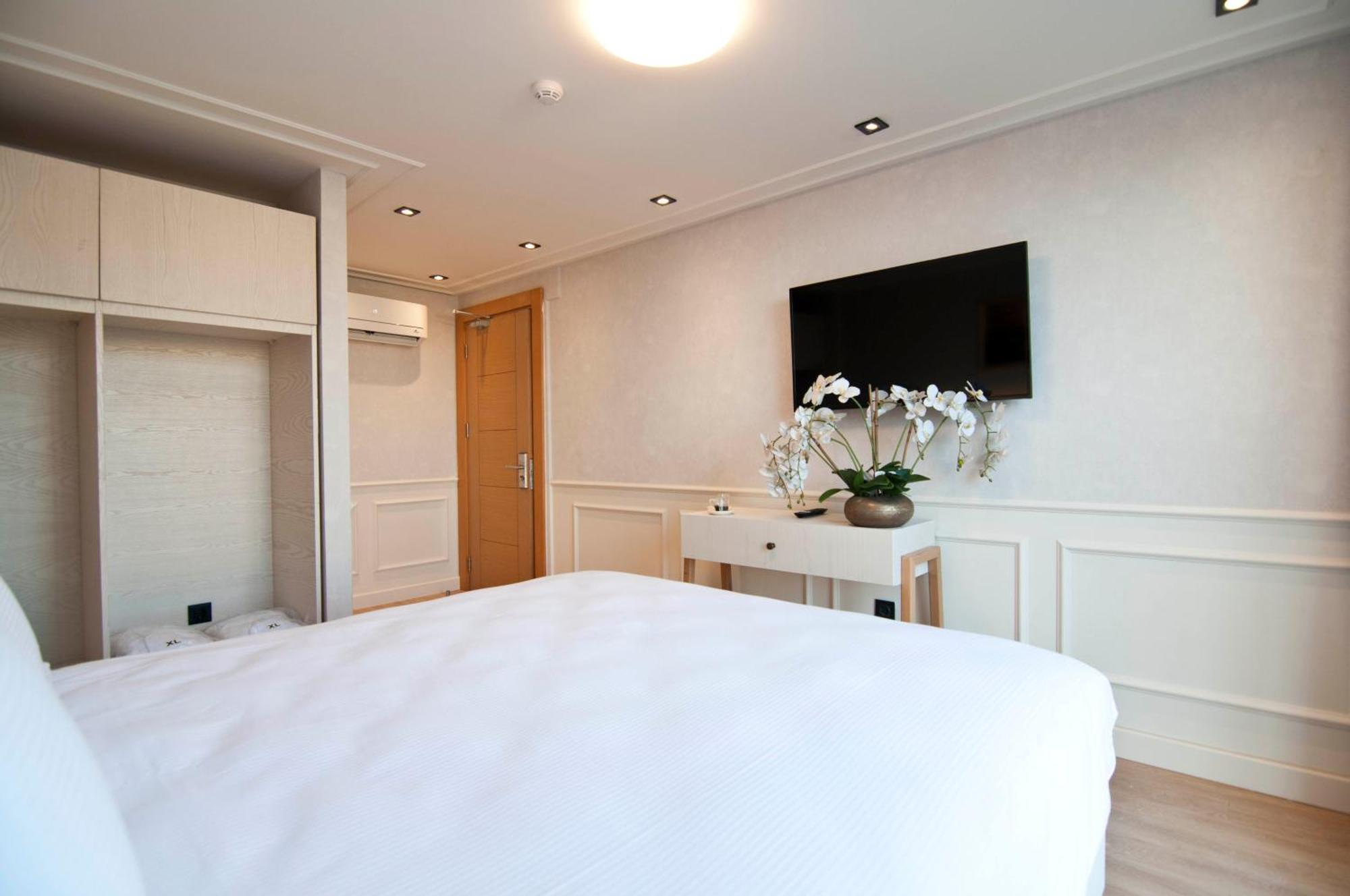 Xloft Hotel Istanbul Exterior foto