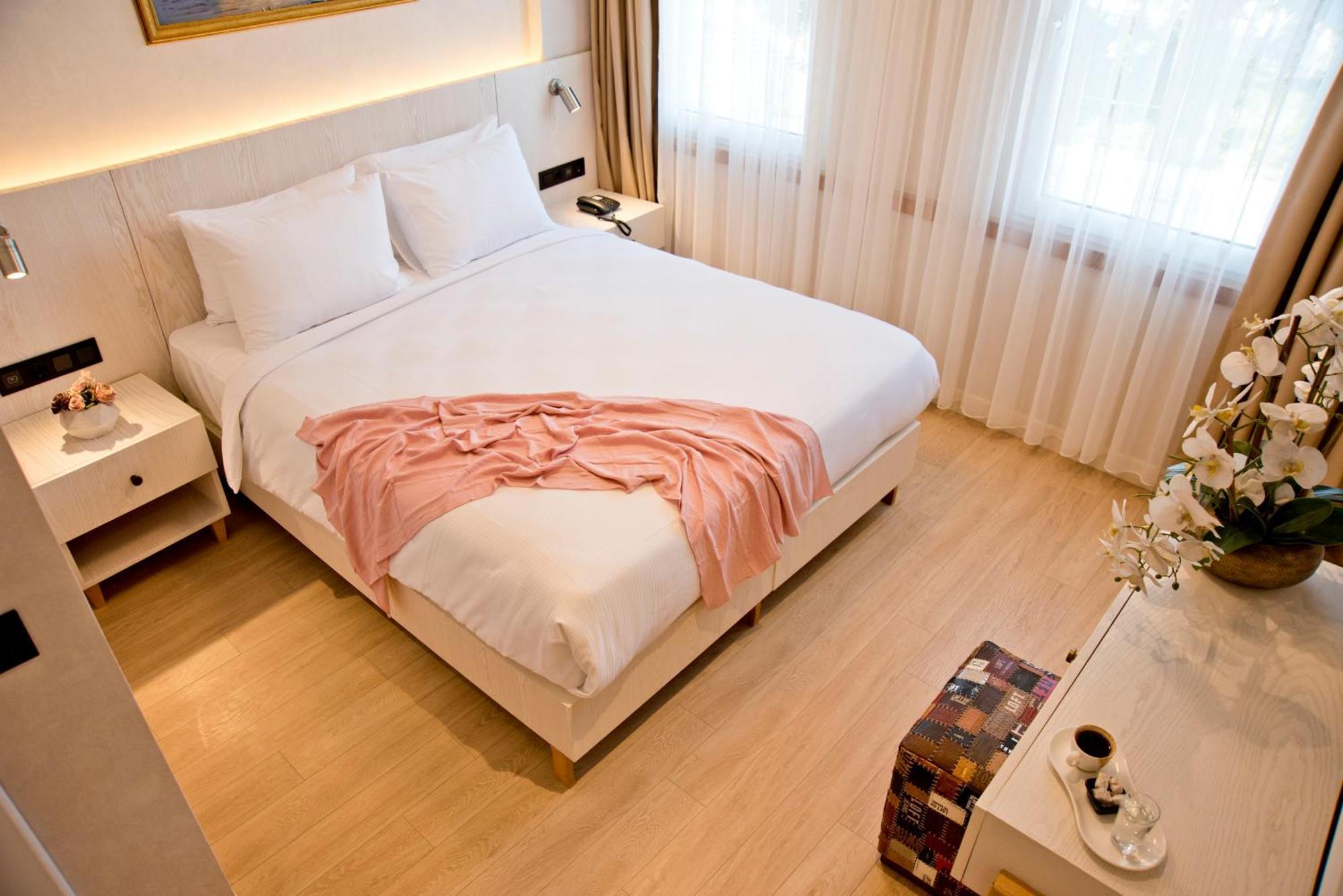 Xloft Hotel Istanbul Exterior foto